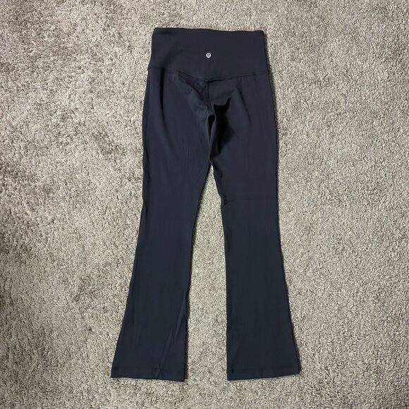 Lululemon Size 6 Align High Rise Mini Flared Pant 28" Black - Picture 2 of 6